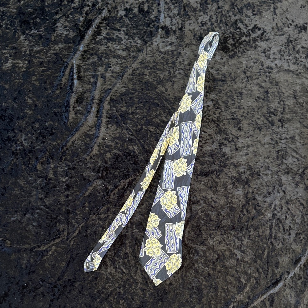 Yellow and Gray Patterned Tie